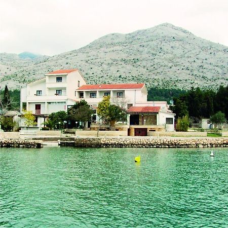 Bed And Breakfast Miramar Starigrad Paklenica Eksteriør billede